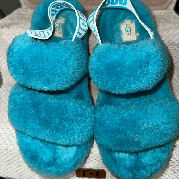 UGG Turquoise Oh Yeah Slippers - Picture 6 of 7